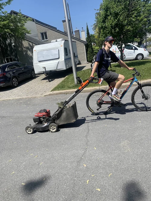 Will et la tondeuse à vélo